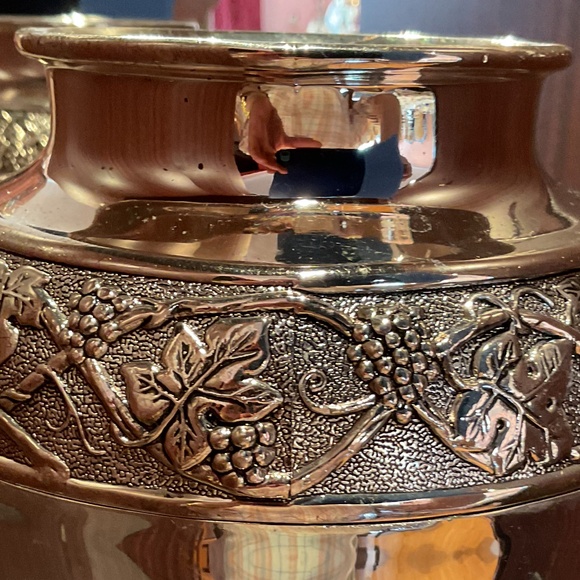 Burton & Burton Ornate Vase Antique Finish Grape Leaves Imprints 9" Heigh - Picture 6 of 7